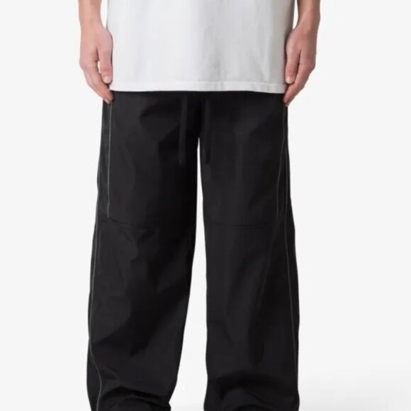 NEW MNML Men's Piped Baggy Track Pants - Black Size 34 - Picture 1 of 6